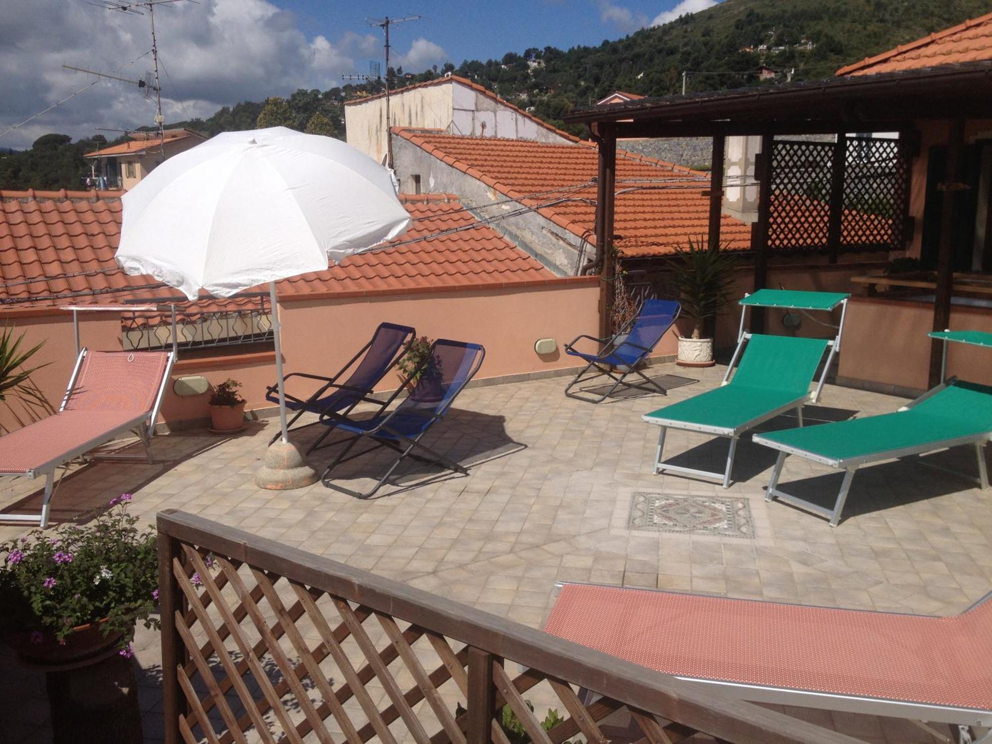 Gli Angeli Agriturismo Villa Cisano sul Neva Exteriör bild